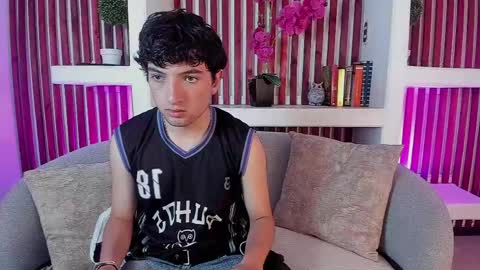 Zarek  online show from 05.22.26