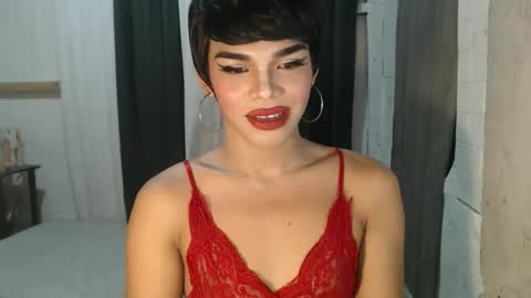 neomi online show from 11.11.25