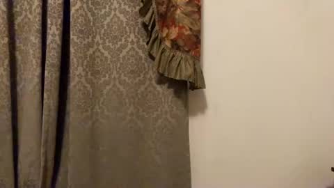 Versatile online show from 01.29.25