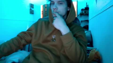 Snapshot of nephew_p chatting on 05.04.26 nephew_p online show from 05.04.26