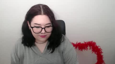 Snapshot of nereia chatting on 02.20.26 nereia online show from 02.20.26