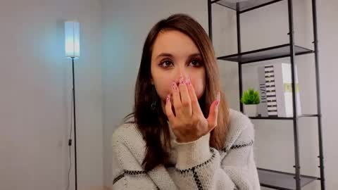 Snapshot of nerixalvire chatting on 05.04.26 Emily online show from 05.04.26
