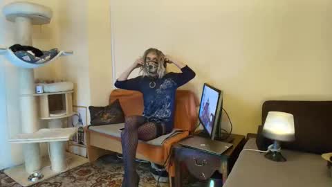 Snapshot of nessieanalemma chatting on 02.16.26 nessieanalemma online show from 02.16.26