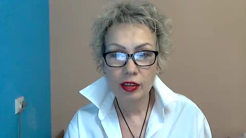 NessyJenixs online show from 03.12.25