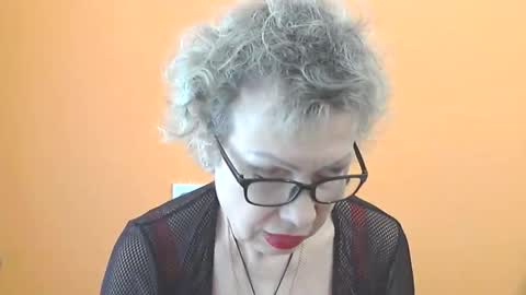 Snapshot of nessyjenixs chatting on 05.10.26 NessyJenixs online show from 05.10.26