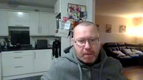 Snapshot of nesuk chatting on 01.13.25 nesuk online show from 01.13.25