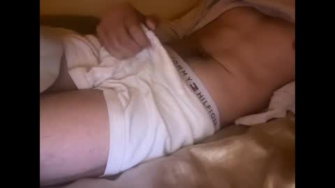 Snapshot of netflixchillin20 chatting on 02.18.25 alpha online show from 02.18.25