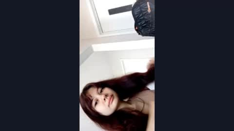 Snapshot of nevadakeizer chatting on 09.12.25 Sophia online show from 09.12.25