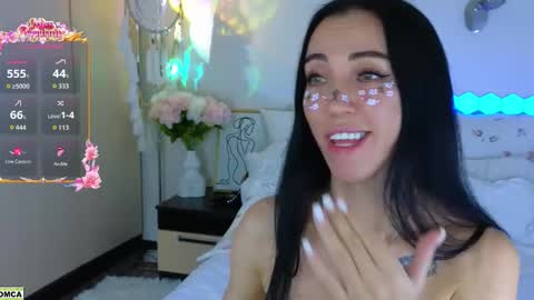 Snapshot of nevergiveup_1 chatting on 03.06.26 never give up online show from 03.06.26