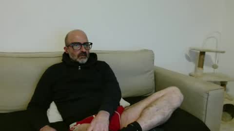 simi online show from 12.18.25