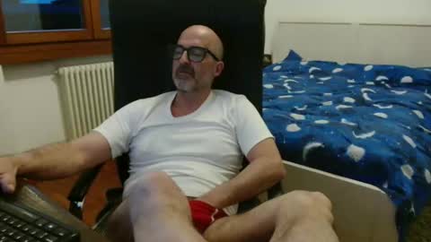 simi online show from 04.19.26