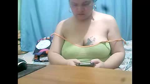 Snapshot of new_taboo_fetishqueen chatting on 03.17.26 mariapaula online show from 03.17.26