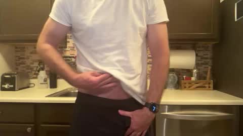 Snapshot of newguy_097 chatting on 11.21.25 newguy_097 online show from 11.21.25