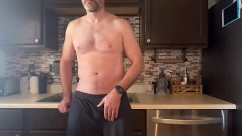 Snapshot of newguy_097 chatting on 11.26.25 newguy_097 online show from 11.26.25