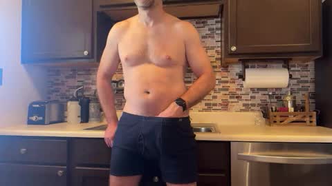 newguy_097 online show from 02.28.26