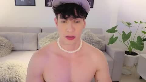   online show from 04.15.26