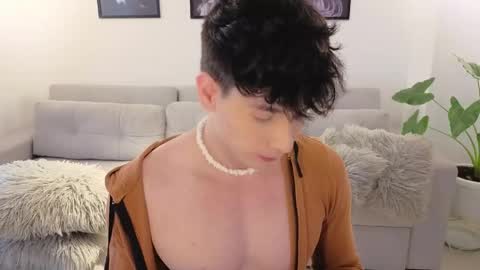   online show from 04.16.26