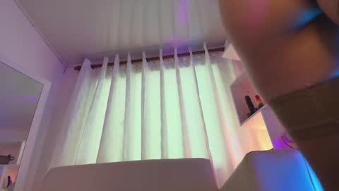  Angie   Instagram  angie julianac add me online show from 09.11.25