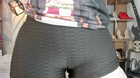 Milena online show from 03.12.25