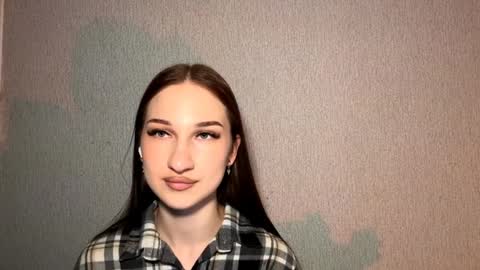 Kate Ng online show from 04.08.26