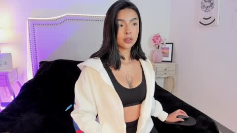 Nia Malkova online show from 04.06.26