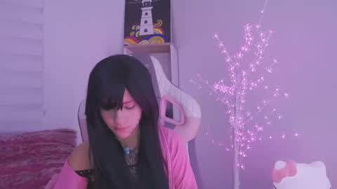 Snapshot of nia_mitsuki chatting on 03.12.25 samanta online show from 03.12.25