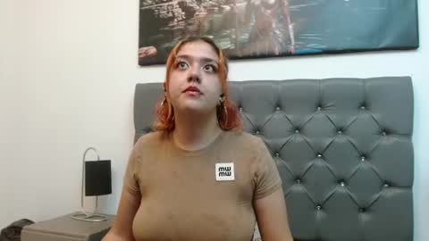 Estefani  online show from 03.04.25