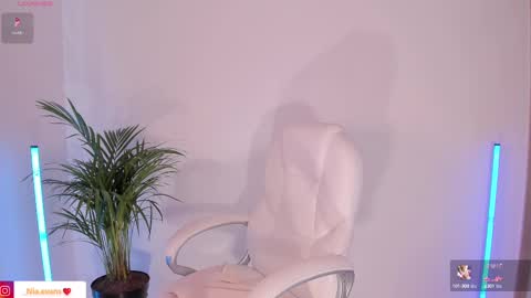 Nia online show from 03.07.25