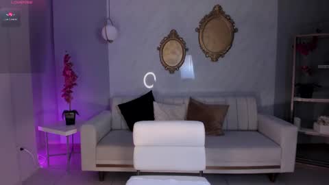 SQUIRTER DOLL    online show from 02.25.25