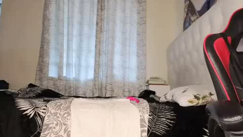 Snapshot of nicckah_ chatting on 06.18.26 Lilly online show from 06.18.26