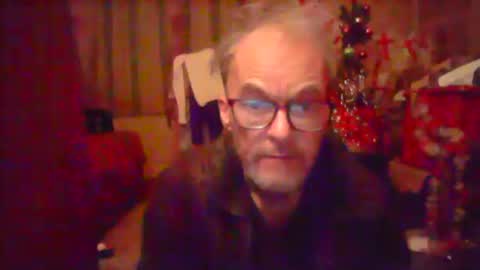 Snapshot of nice6body chatting on 12.17.24 nice6body online show from 12.17.24