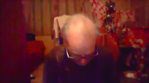 Snapshot of nice6body chatting on 12.19.24 nice6body online show from 12.19.24