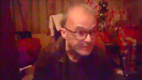 Snapshot of nice6body chatting on 12.22.24 nice6body online show from 12.22.24