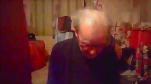 Snapshot of nice6body chatting on 10.18.25 nice6body online show from 10.18.25