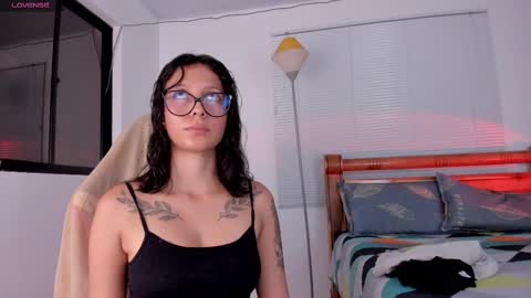 Snapshot of nice_day_ chatting on 09.20.25 day online show from 09.20.25