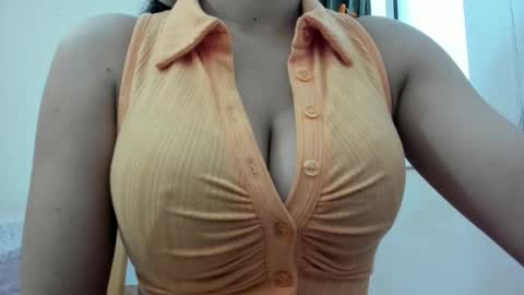 Sfora online show from 11.22.25