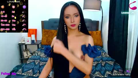 Snapshot of nicetouch_69 chatting on 12.29.24 Olivia online show from 12.29.24