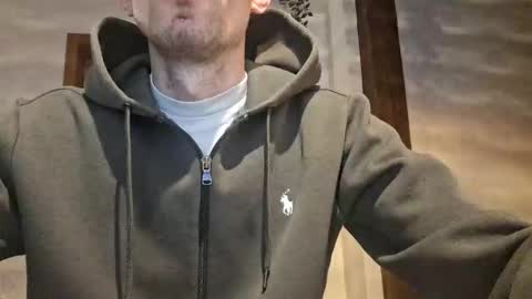 Snapshot of nick194207 chatting on 12.17.25 nick194207 online show from 12.17.25