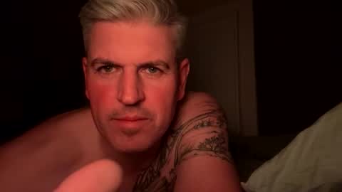 nick578320 online show from 09.17.25