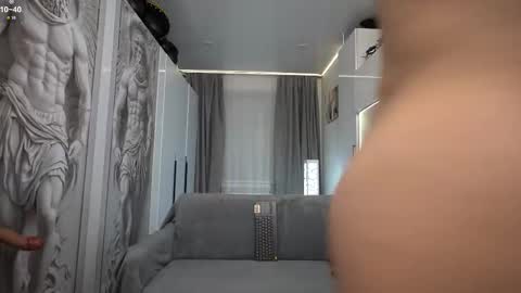 nick_howlenxx online show from 12.21.25