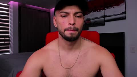 Snapshot of nick_klaus chatting on 02.03.25 Nick Klaus online show from 02.03.25