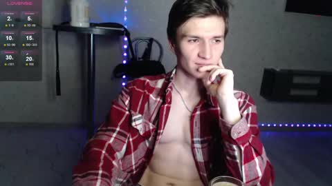 Snapshot of nick_owner chatting on 02.03.25 Nick online show from 02.03.25