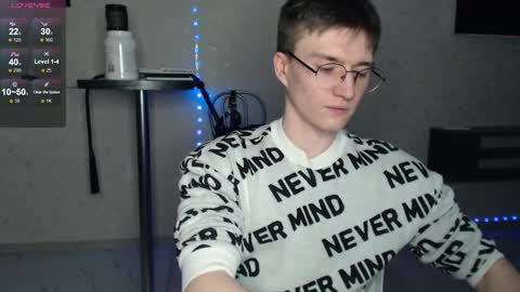 Snapshot of nick_owner chatting on 03.07.25 Nick online show from 03.07.25