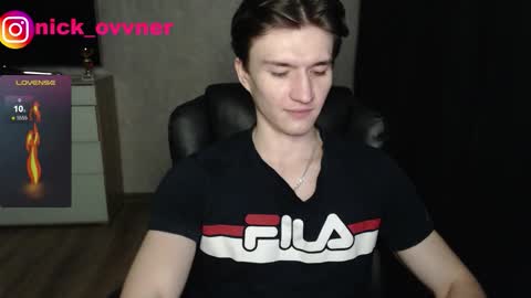 Snapshot of nick_owner chatting on 10.08.25 Nick online show from 10.08.25