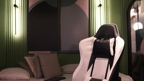 Jhohan online show from 10.22.25