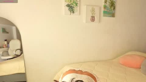 Snapshot of nickeymoon chatting on 04.13.26 Nicole Silvermoon online show from 04.13.26