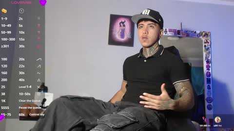 Nickhot0609 online show from 12.31.24