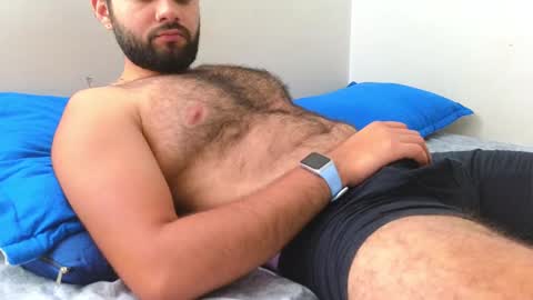 Nicolas              online show from 01.12.25