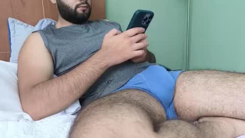 Nicolas              online show from 09.26.25