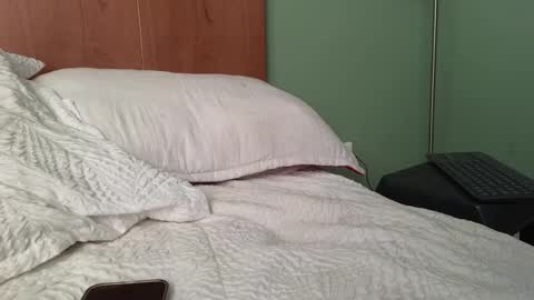 Nicolas              online show from 03.20.26